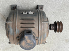 321 Motore Asincrono Trifase HP  1,5/900 giri – Vintage