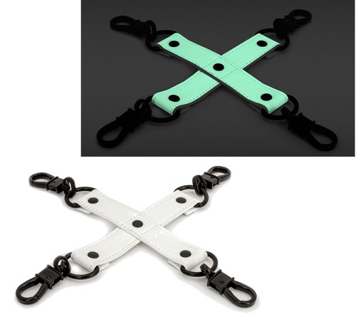 Accessorio bondage per manette