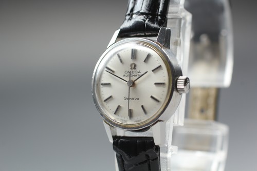 1966 near mint - mint, omega