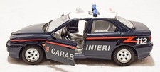 Burago Alfa Romeo 156 Carabinieri. Scala 1/24, 2 aperture funzionanti. Ottima