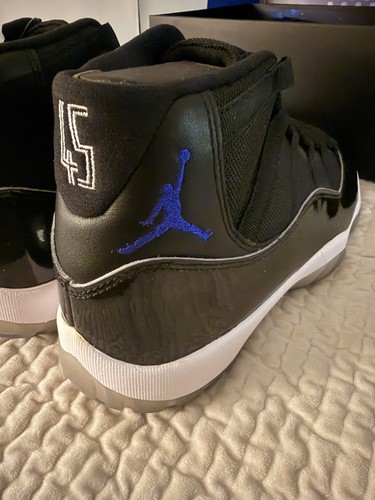 Air jordan retro - 11, space