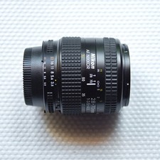 Obiettivo Nikon 28-70mm F 1:3.5-4.5