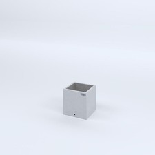 FIORIERE IN CEMENTO LISCE CUBO