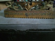 Fregio in legno ottocentesco