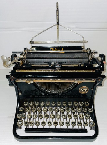 Macchina scrivere n - scrivere, ideal