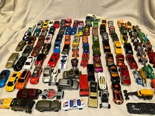 hot weels Lotto 105 Pezzi Usati