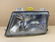 Faro proiettore anteriore