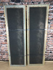 2 gruppi di altoparlanti