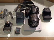 FOTOCAMERA REFLEX NIKON D3200 + ZOOM NIKKOR 18-200 + FLASH SB400 (No Canon)