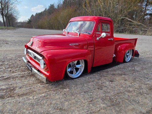 Ford f100 pick - 1:18,