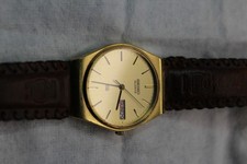 Seiko 8223-7090 32 x 37 mm Nov