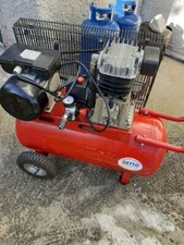 Compressore da 50 Lt con tubo e pistola