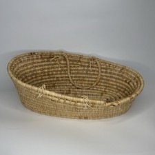 Letto per bambole Montessori