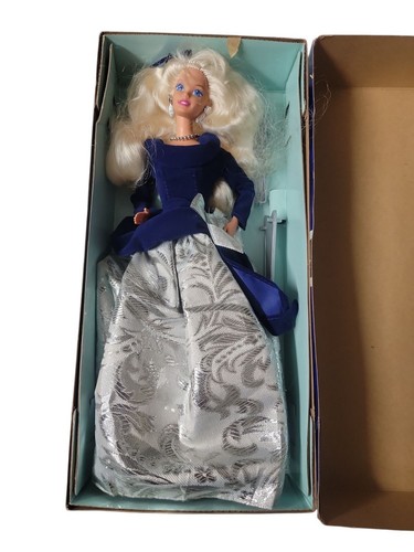 Barbie winter velvet doll - winter,