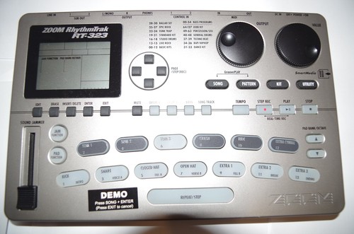 Zoom 323 rhythmtrak - zoom,