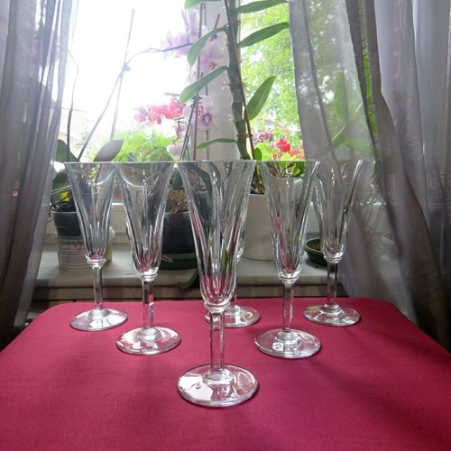 Flûtes champagne in - da,