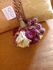 SAN LEUCIO preziosa e grande nappina