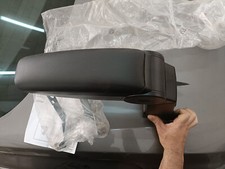 990E0-68L15-001 BRACCIOLO