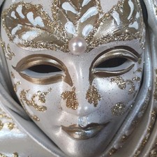 Flora Bianca - Maschera
