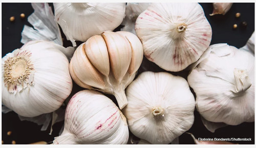 Bulbi aglio a collo - ,