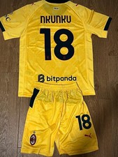 Maglia con Pantaloncini Milan Nkunku 18 25/26