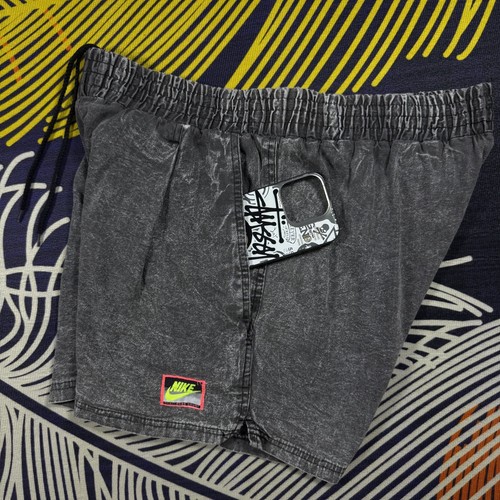 Pantaloncini corti vintage