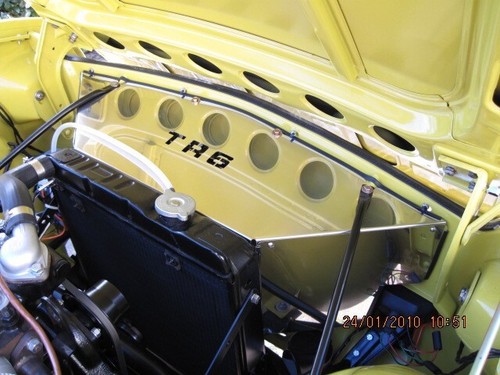 Copriradiatore triumph tr6 - copriradiatore,