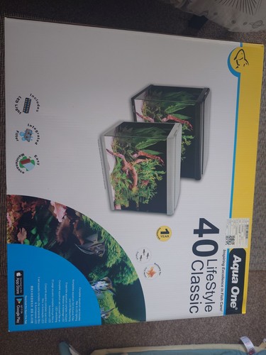 Nuovissima vasca per acquario
