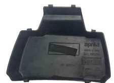 CARENA COPERCHIO BATTERIA ORIGINALE APRILIA SCARABEO 50 100 4T 2006 2007 2009
