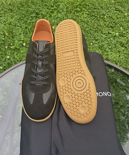 Nuove sneakers lusso - di,