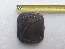 VINTAGE PORTASIGARETTE ANTICO CON STEMMI IN METALLO FORSE ARGENTO? NON SO... 