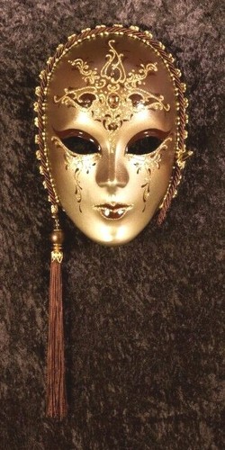 Maschera veneziana artigianale