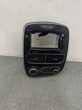 RIVESTIMENTO CENTRALE CON BOCCHETTE ARIA E COMANDI CLIMA RENAULT CLIO 2016