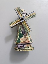 mulino a vento ceramica di San