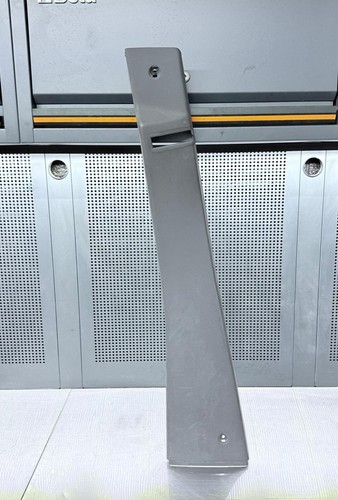 Rivestimento montante centrale - rivestimento,