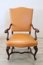 Poltrona antica in noce fine  '800