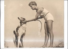 FOTO D'EPOCA GIOVANE DONNA CON