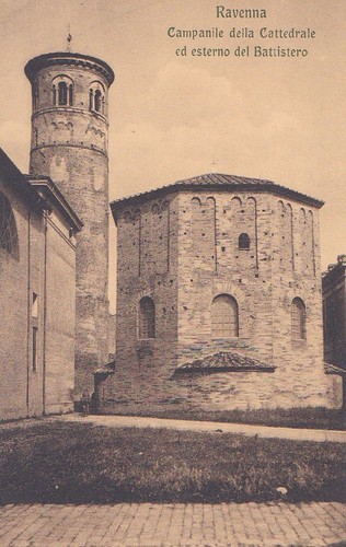 Unposted vintage postcard - unposted,