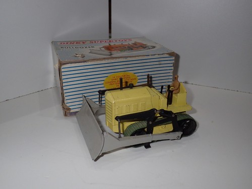 Dinky toys 885 bulldozer - dinky,