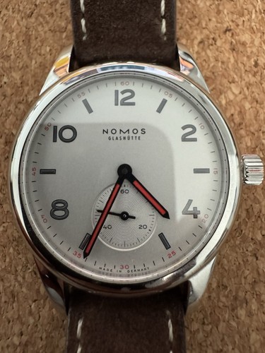 Nomos glashütte club campus - club,