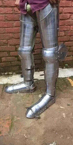 Armatura completa medievale