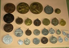 BLOCCO  DI  VARIE MEDAGLIE TOT 29 COME DA FOTO