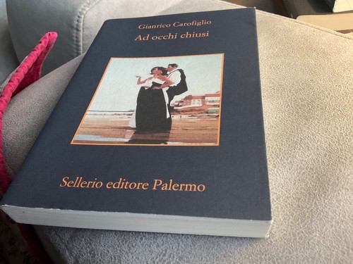 Occhi chiusi gianrico - ad,