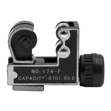 Taglierina tubo regolabile