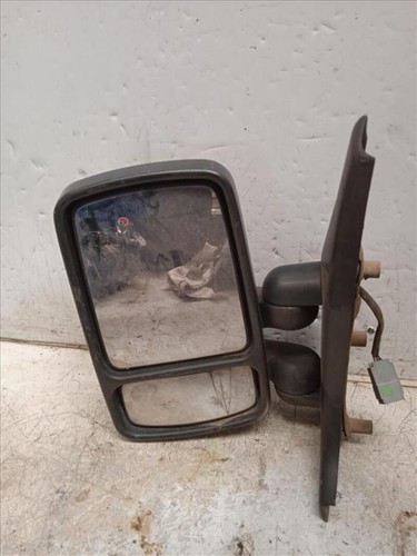0156974 rétroviseur avant