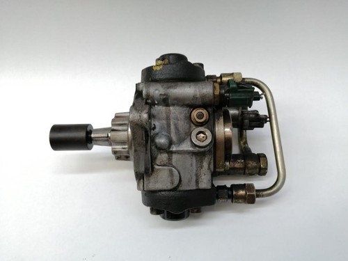 16700aw401 pompa iniezione - 16700aw401,