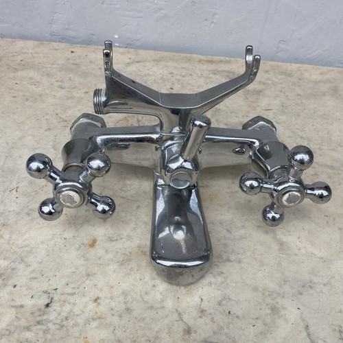 Rubinetto ottone vasca - in,