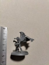 ROBIN  MINIATURE/ BATMAN