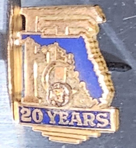 Pinback pin 10k 20 - pinback, /