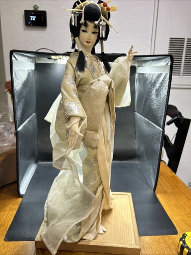 Bambola kimono geisha